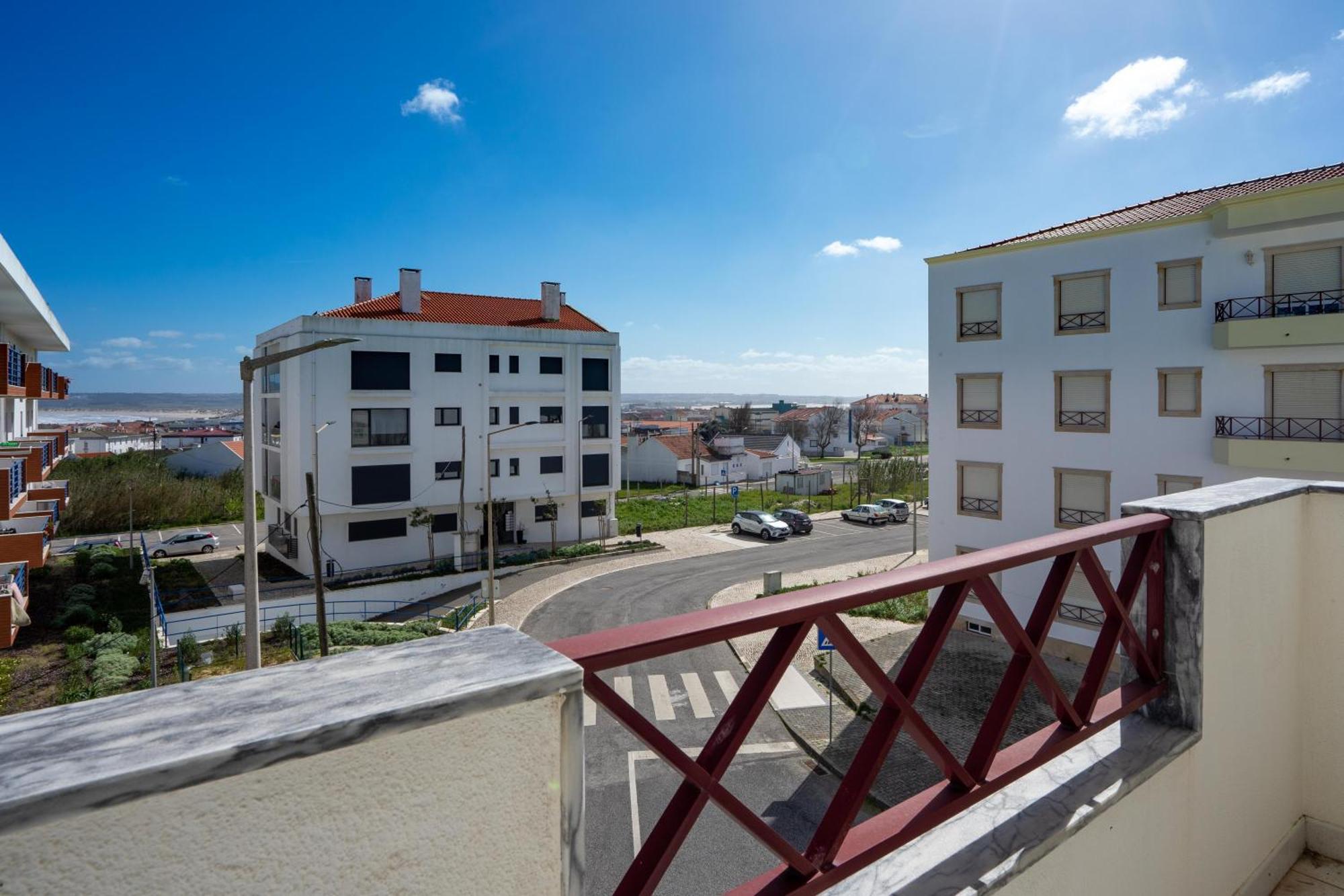 Peniche Sun & Surf Apartment Exterior foto